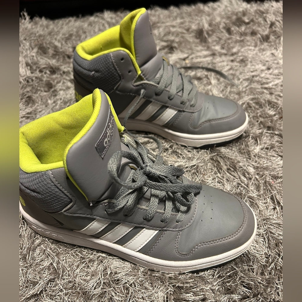 Adidas Shoes | Adidas High Tops | Color: Gray and White | Size: 5 Boys 
